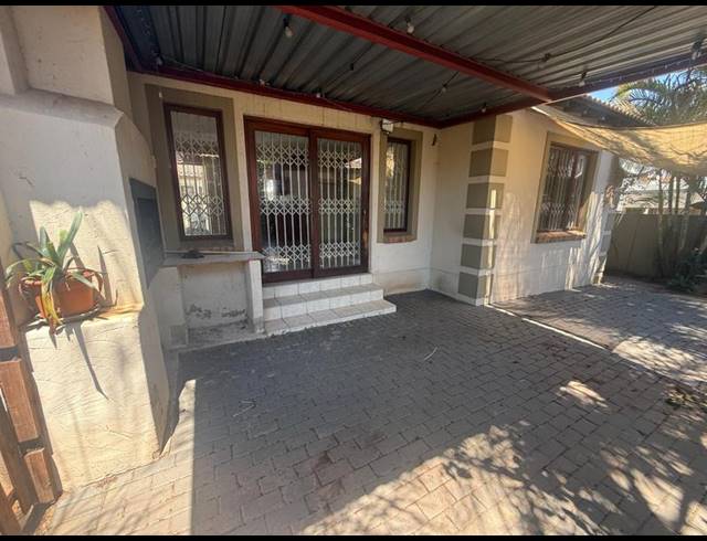 2 BEDROOM TOWNHOUSE FOR SALE IN THE REEDS